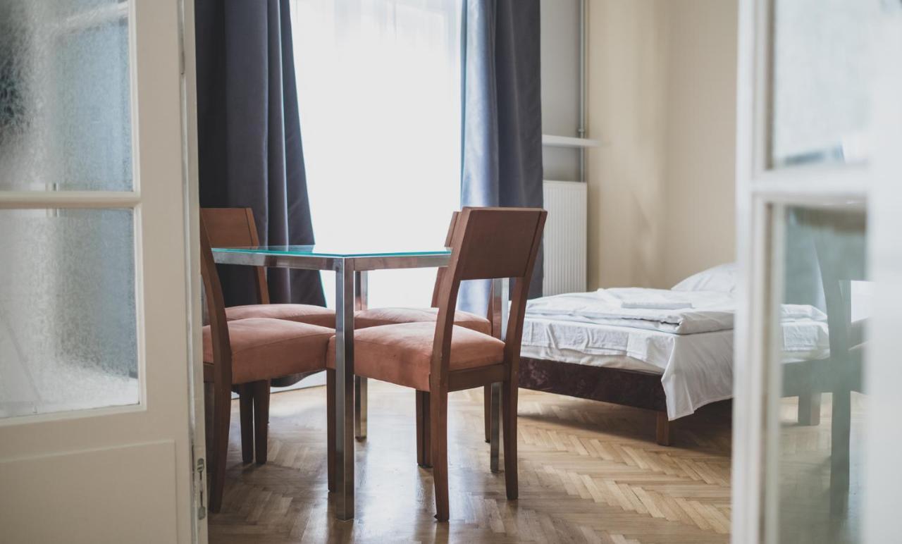 Cybulskiego Guest Rooms Краков Экстерьер фото