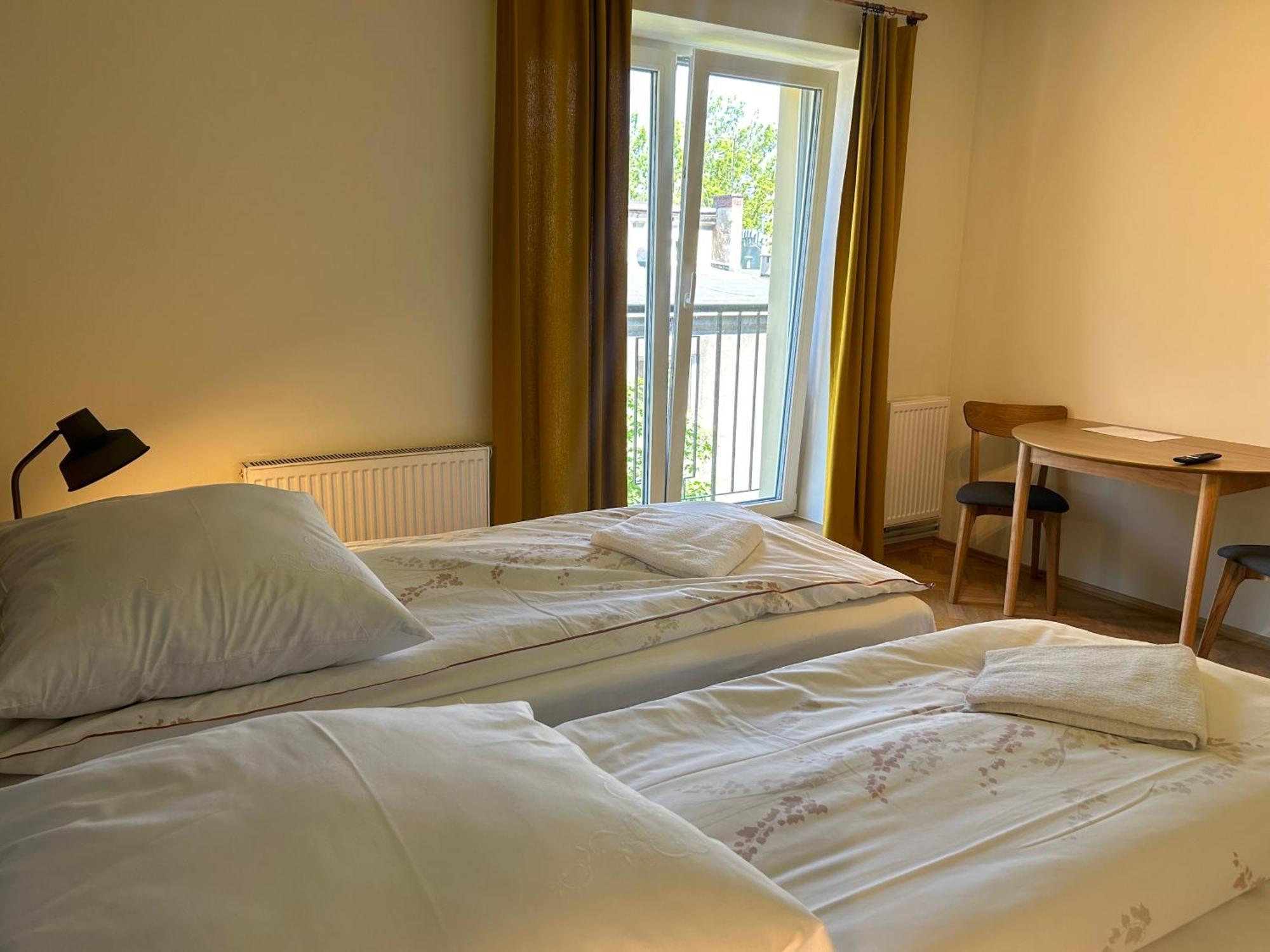 Cybulskiego Guest Rooms Краков Экстерьер фото